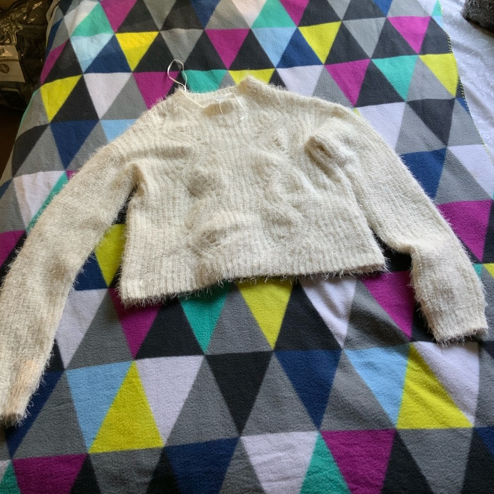 Comfy Cropped Sweater